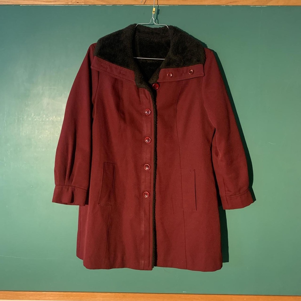 Vintage 80s Burgundy Faux Fur Collar Trench Coat Medium Made in USA Retro